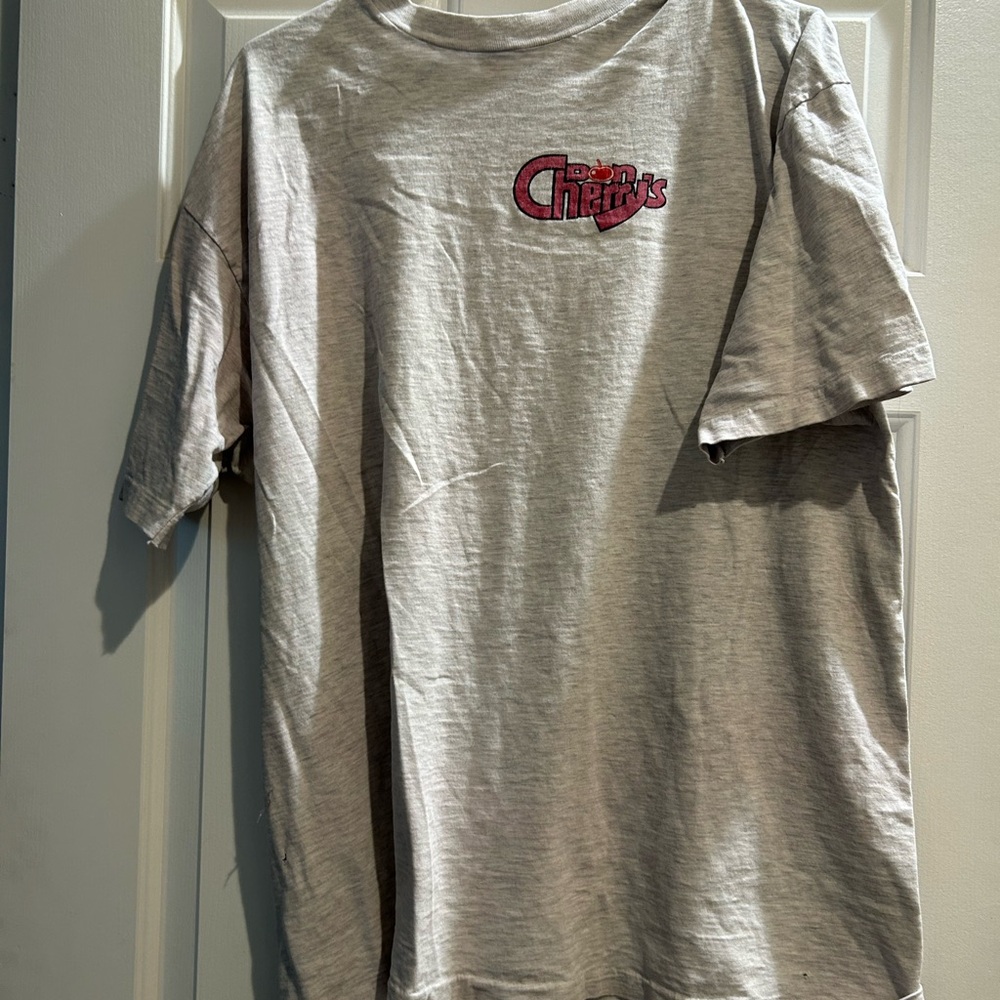 Don Cherry’s Restaurant Nepean, Ontario XL T-shirt gray vintage